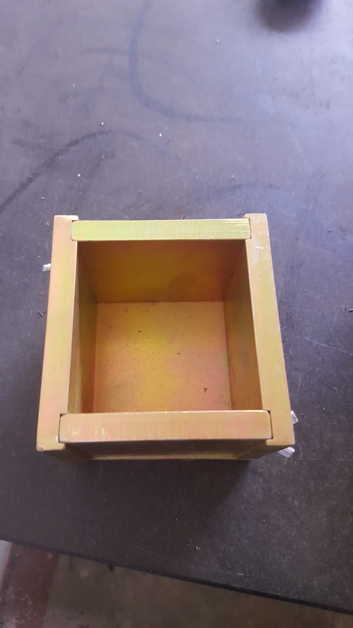 Cement Cube Mould ,70.7 x 70.7 x 70.7 mm, BS 4 Cement Cube Mould ,70.7 x 70.7 x 70.7 mm, BS - Image 4