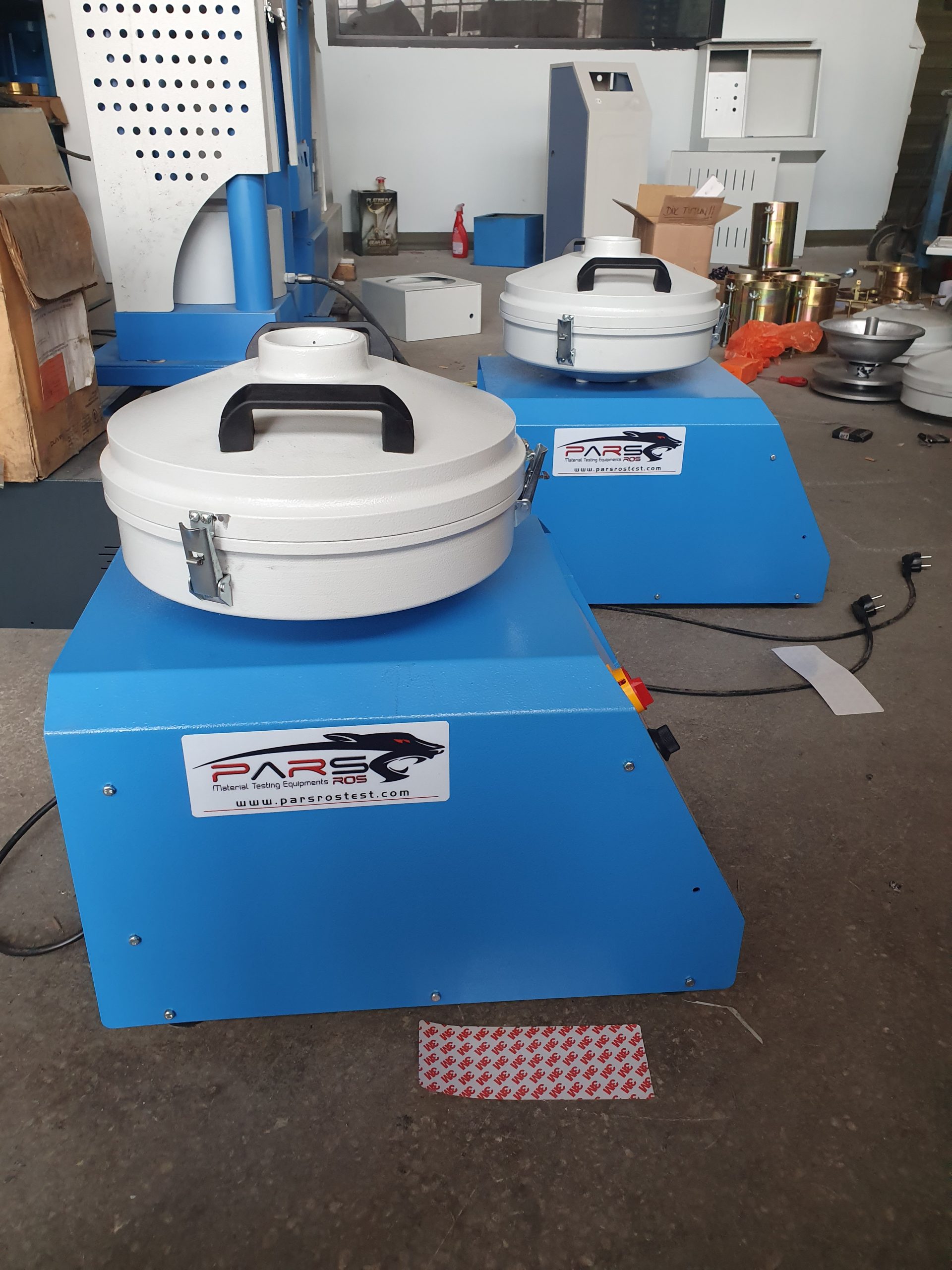 Centrifuge Extractor 7 Centrifuge Extractor - Image 7