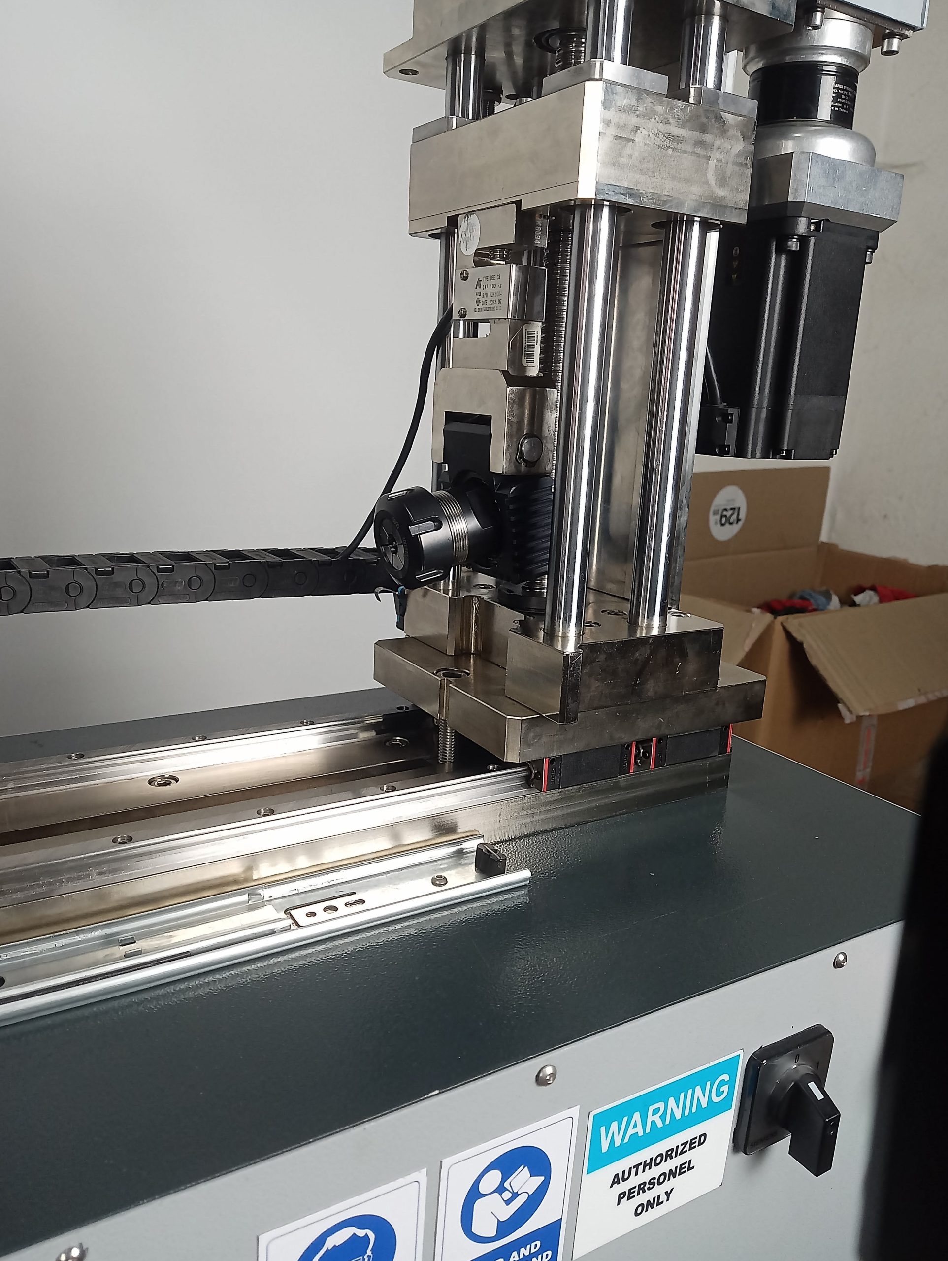 Rotary Bending Fatigue Testing Machine 4 Rotary Bending Fatigue Testing Machine - Image 4